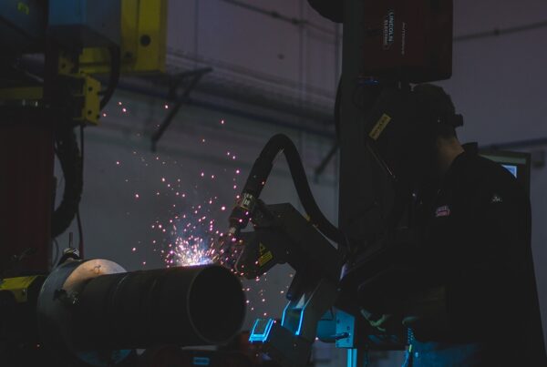Spool Welding Robot working with a welder